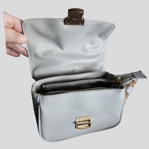 NEW BELLA RUSSO Beige/Grey Crossbody/Hand Purse - Picture 6 of 8